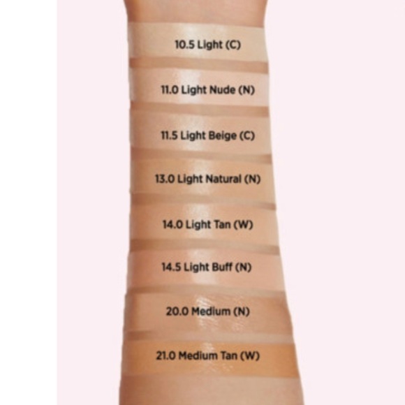 It Bye Bye Undereye Waterproof Concealer Light - Picture 6 of 6